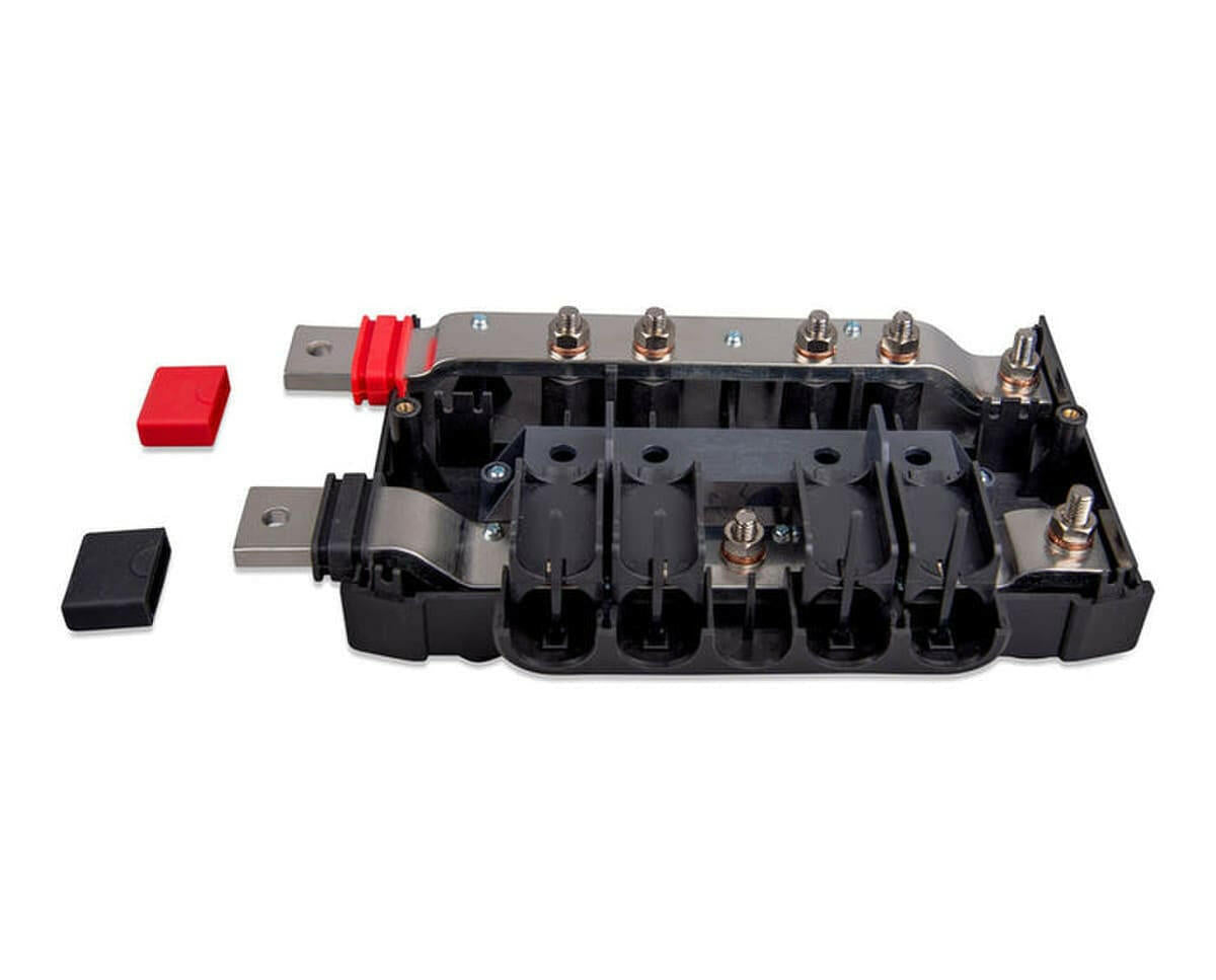 Victron Lynx Power In (M8) (SKU Part Number LYN020102000).