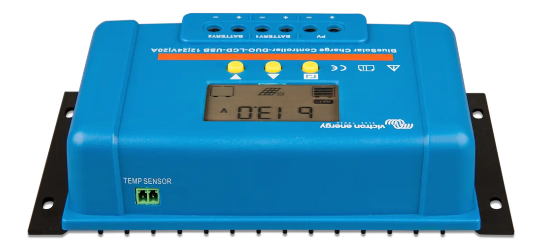 Victron Energy BlueSolar PWM DUO-LCD&USB 12/24V-20A.
