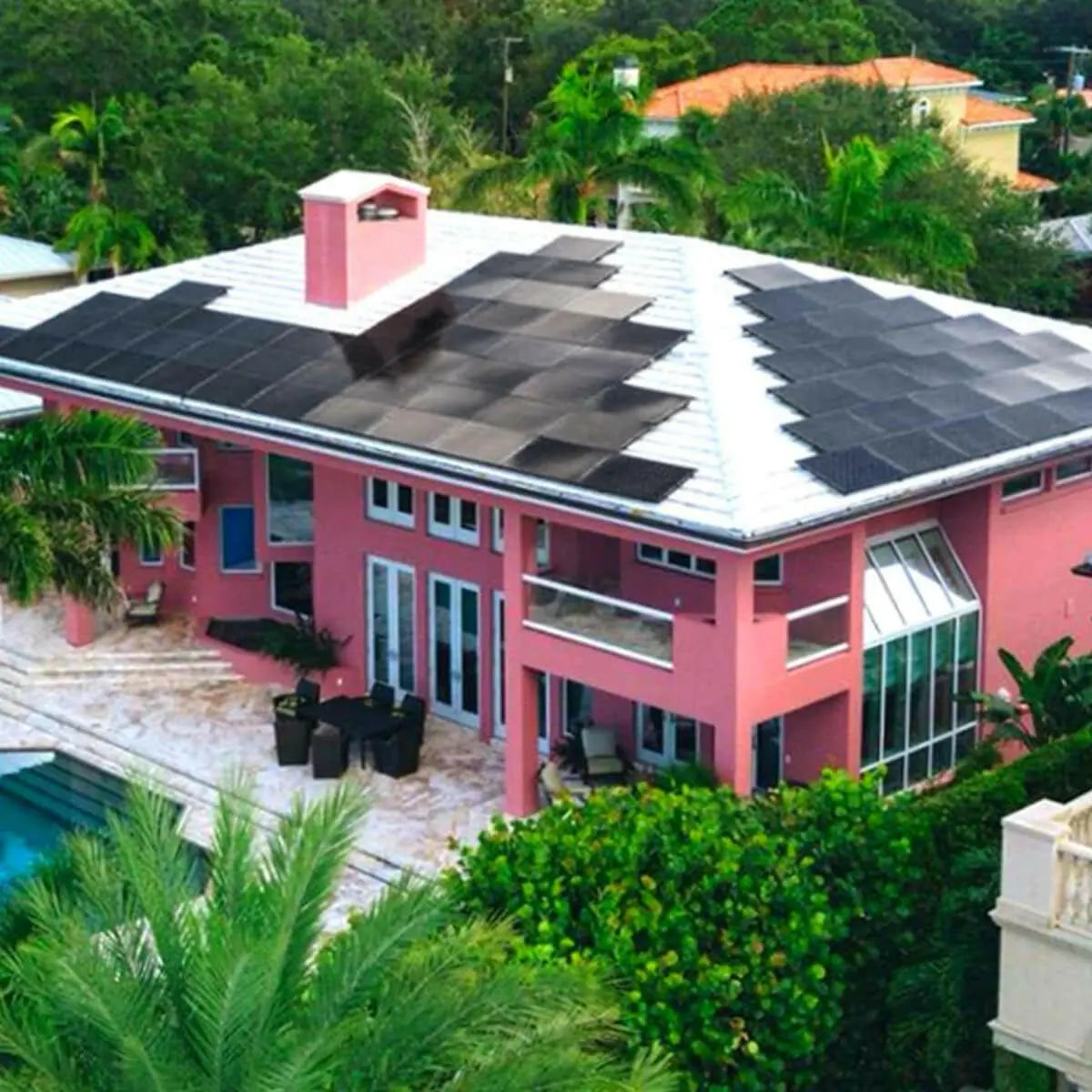 Silfab Solar 400 W Mono Solar Panel.