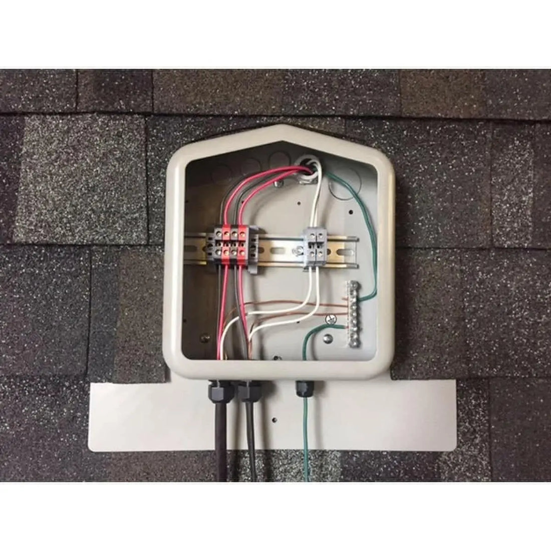 SolaDeck Gray 5 Position Ground Roof Mount PV Junction Box.