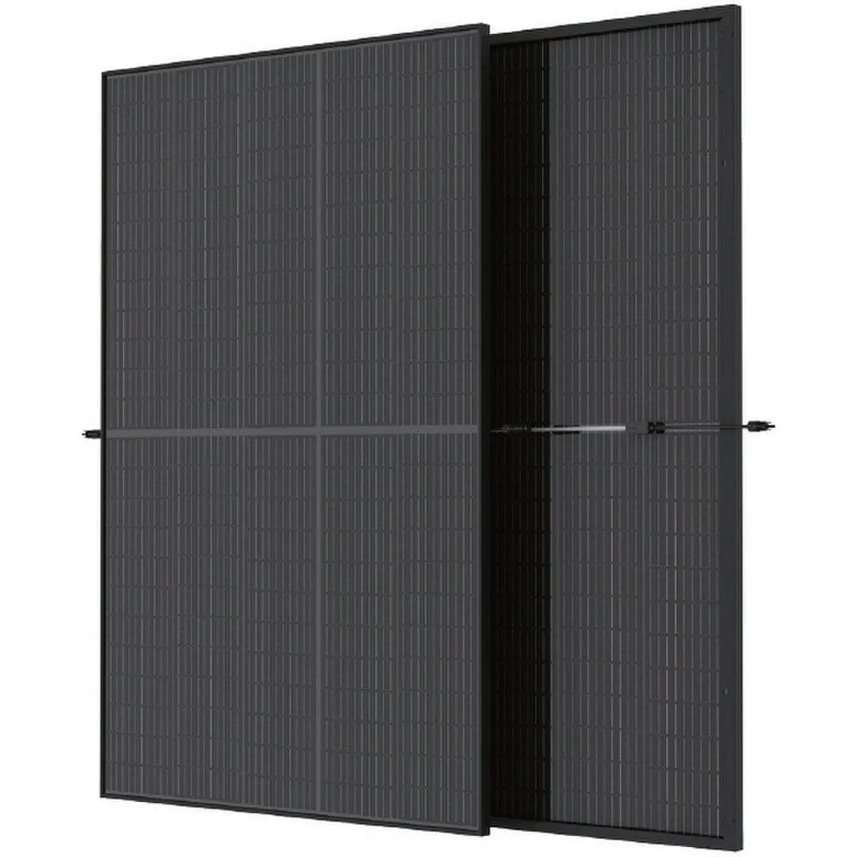 Trina TSM Series 390 W Monocrystalline Solar Panel.